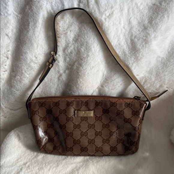 Gucci Crystal Pochette - Picture 1 of 3